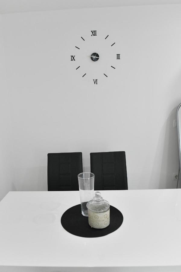 Apartman Lucia Джяково Экстерьер фото